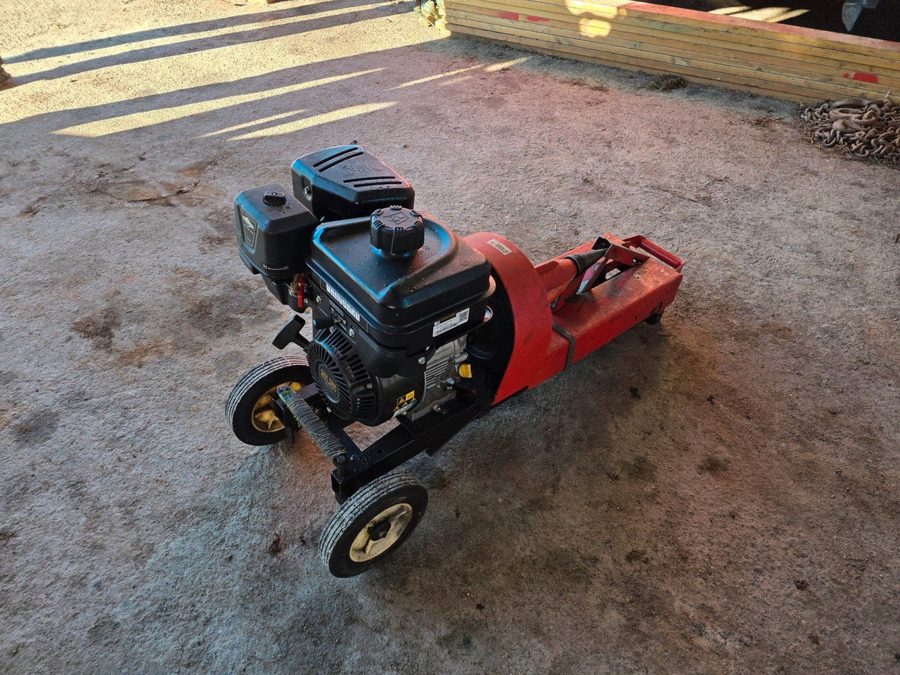 Liten Vedkløyver - Цепач за дрва: слика 3 Liten Vedkløyver - Цепач за дрва: слика 3