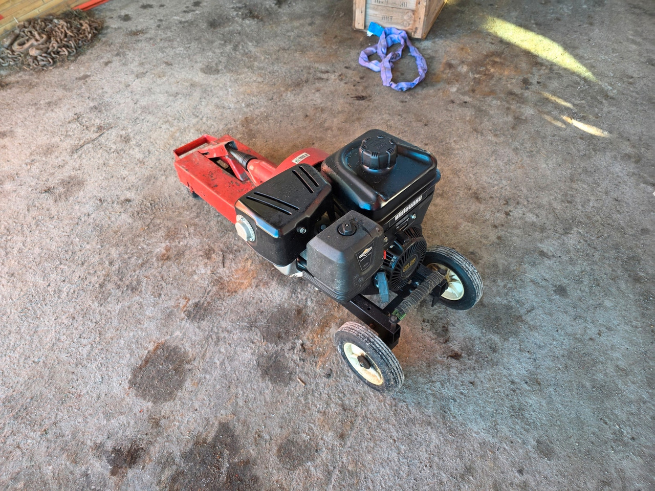 Liten Vedkløyver - Цепач за дрва: слика 2 Liten Vedkløyver - Цепач за дрва: слика 2