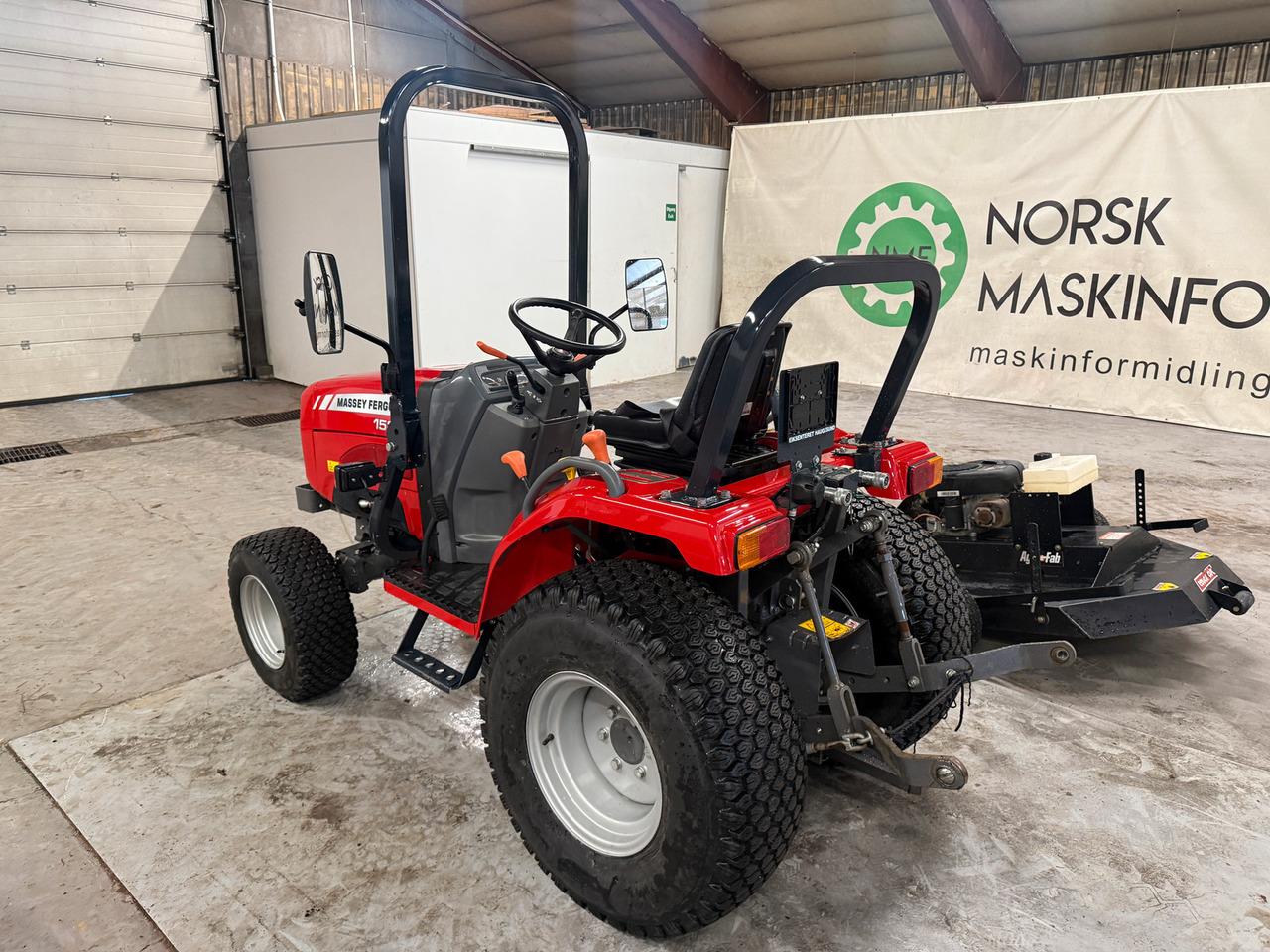 Massey Ferguson 1520 #MVA FRI# - Трактор: слика 2 Massey Ferguson 1520 #MVA FRI# - Трактор: слика 2