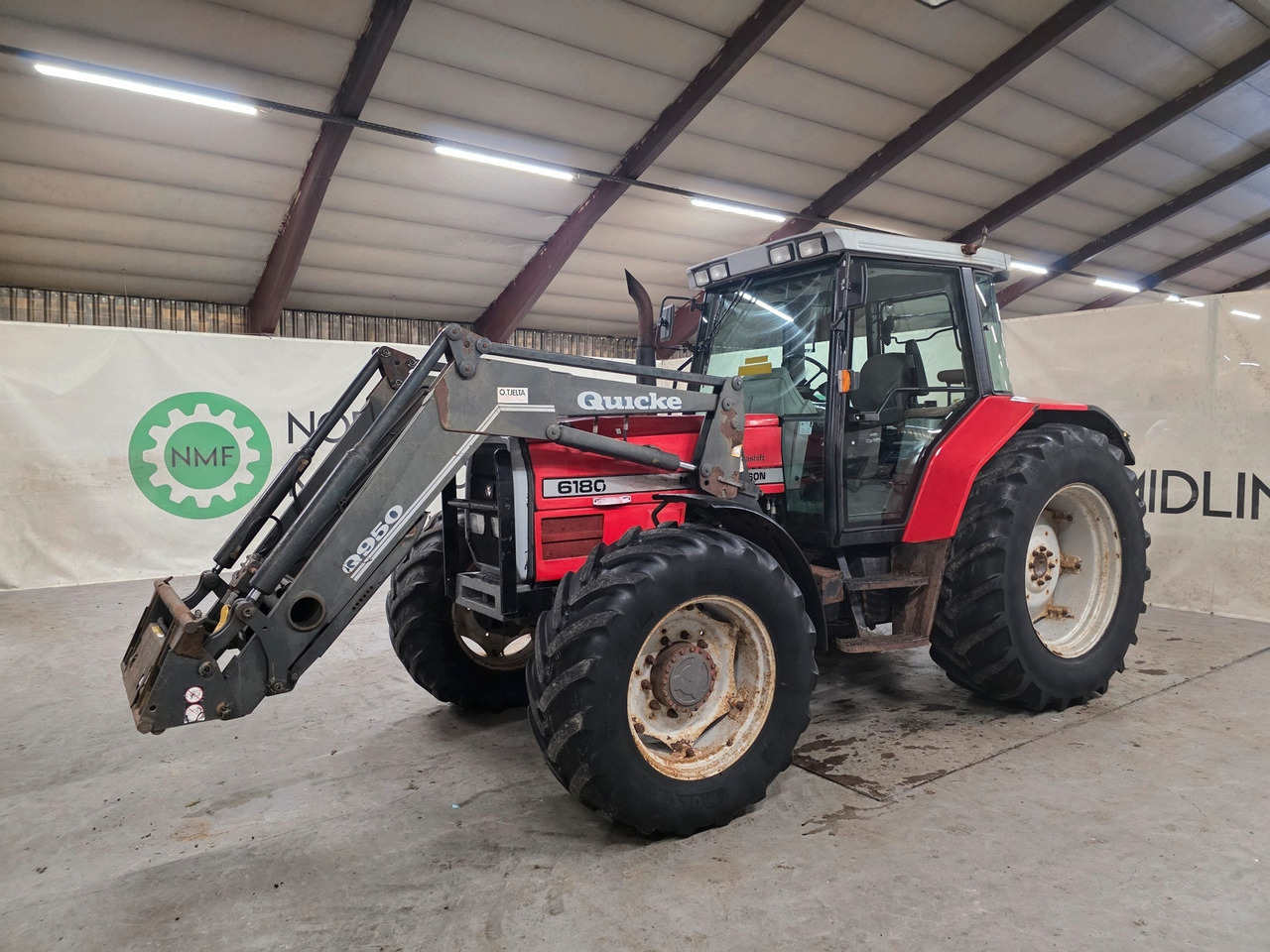 Massey Ferguson 6180 - Трактор: слика 1 Massey Ferguson 6180 - Трактор: слика 1