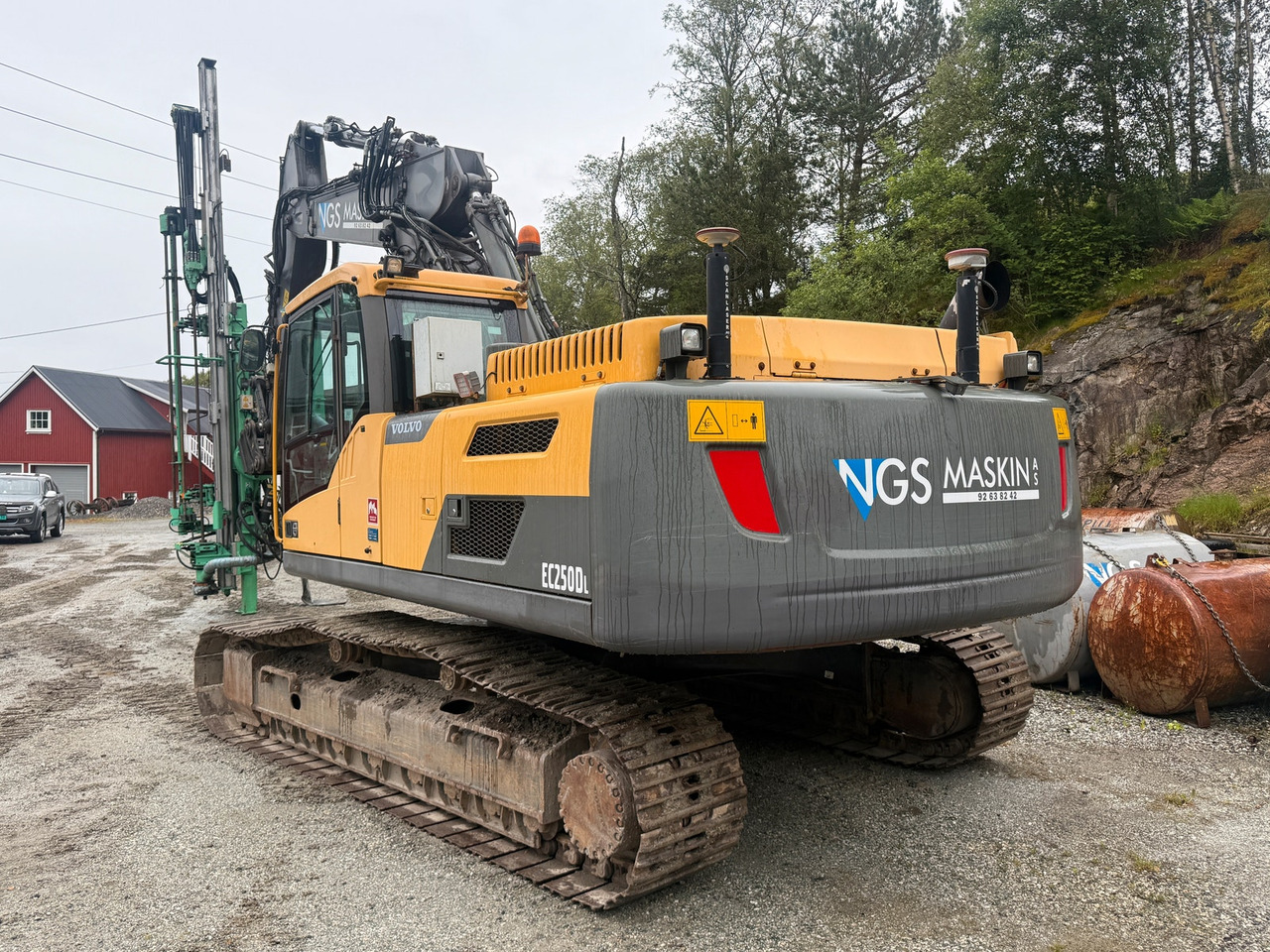 Volvo EC250DL med Montabert tårn - Багер гасеничар: слика 4 Volvo EC250DL med Montabert tårn - Багер гасеничар: слика 4