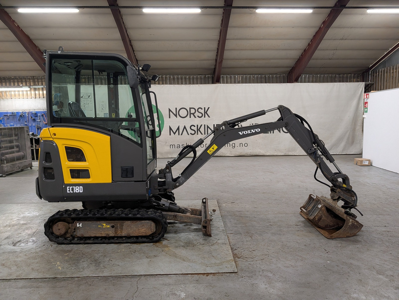 Volvo ECR18D - Мини багер: слика 5 Volvo ECR18D - Мини багер: слика 5