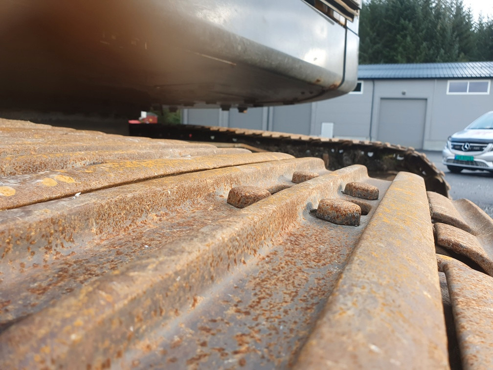 Лизинг на Volvo ECR235EL Volvo ECR235EL: слика 18 Лизинг на Volvo ECR235EL Volvo ECR235EL: слика 18