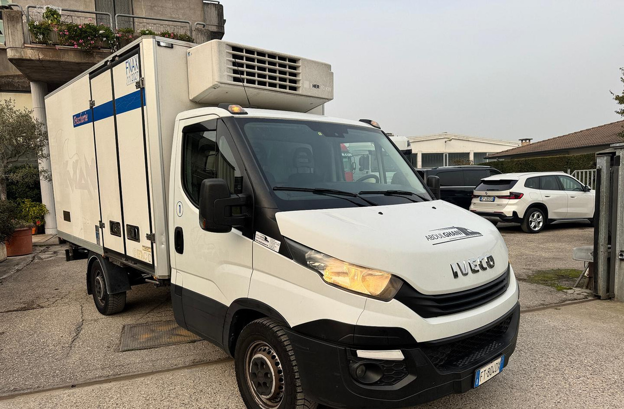 IVECO DAILY 35S16 - FRIGO - 2019 - Комбе ладилник: слика 2 IVECO DAILY 35S16 - FRIGO - 2019 - Комбе ладилник: слика 2