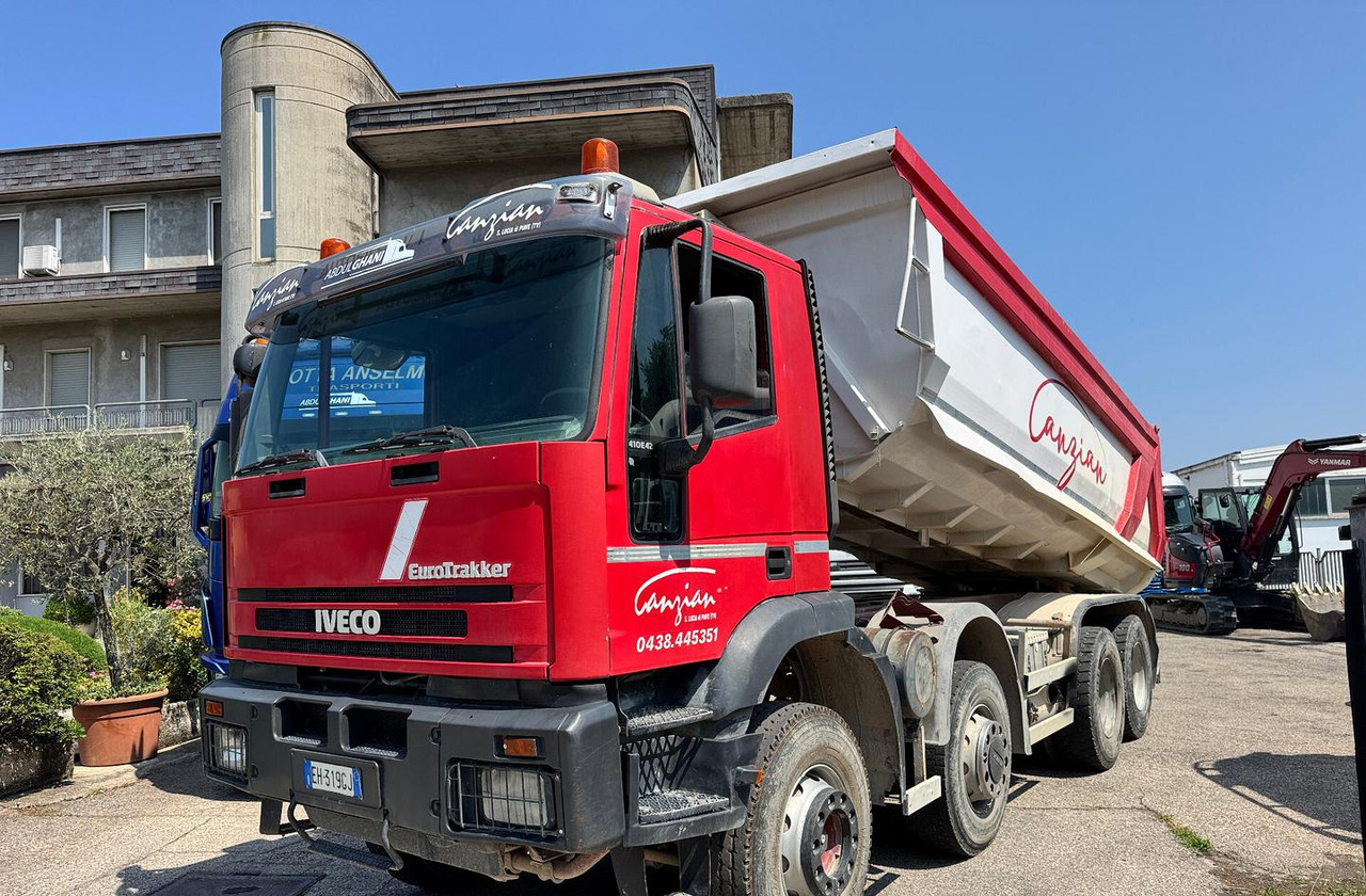 IVECO TRAKKER 420 - 8X4 - Кипер: слика 2 IVECO TRAKKER 420 - 8X4 - Кипер: слика 2