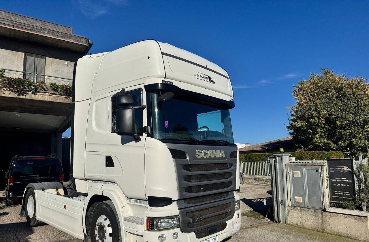 TRATTORE STRADALE SCANIA R450 - 2016 - Камион влекач: слика 1 TRATTORE STRADALE SCANIA R450 - 2016 - Камион влекач: слика 1