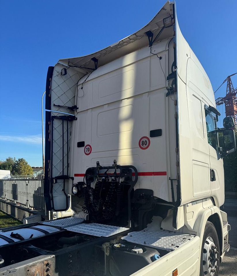 TRATTORE STRADALE SCANIA R450 - 2016 - Камион влекач: слика 4 TRATTORE STRADALE SCANIA R450 - 2016 - Камион влекач: слика 4
