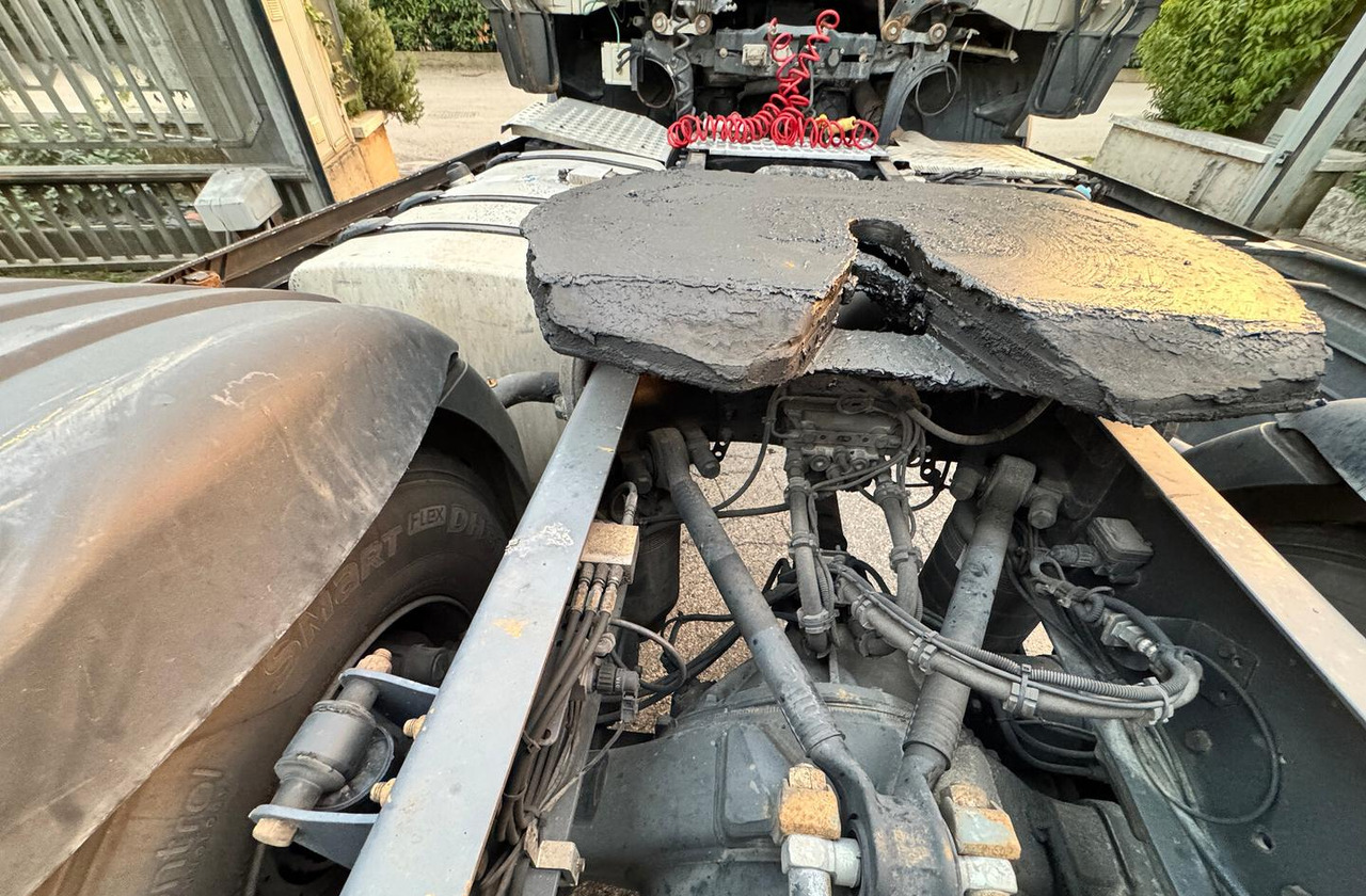 Камион влекач Trattore stradale Scania R420 - Euro 5 - 2011: слика 17 Камион влекач Trattore stradale Scania R420 - Euro 5 - 2011: слика 17