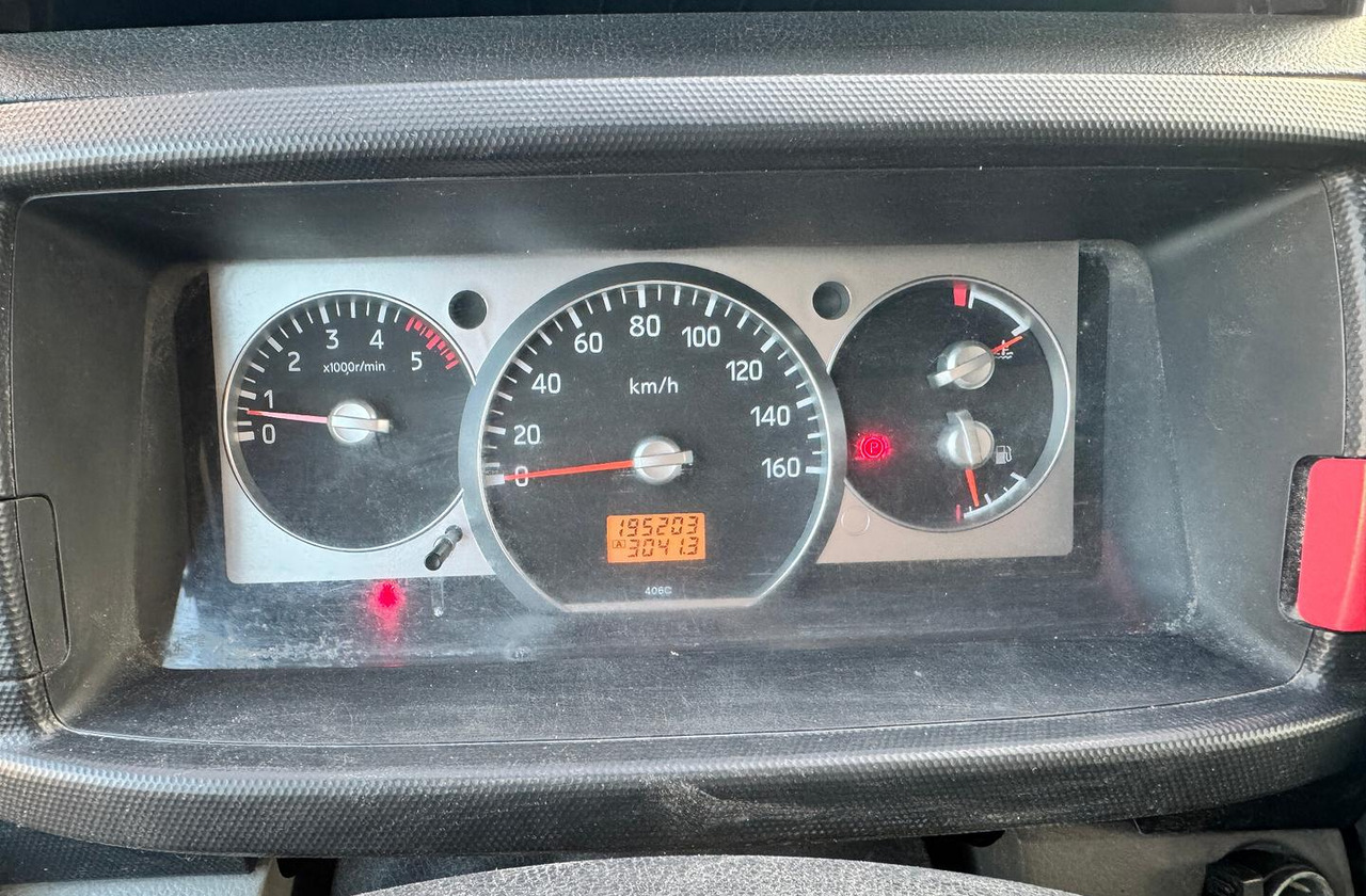 Renault Trucks Maxity 135.35 dxi - Камион со церада: слика 4 Renault Trucks Maxity 135.35 dxi - Камион со церада: слика 4