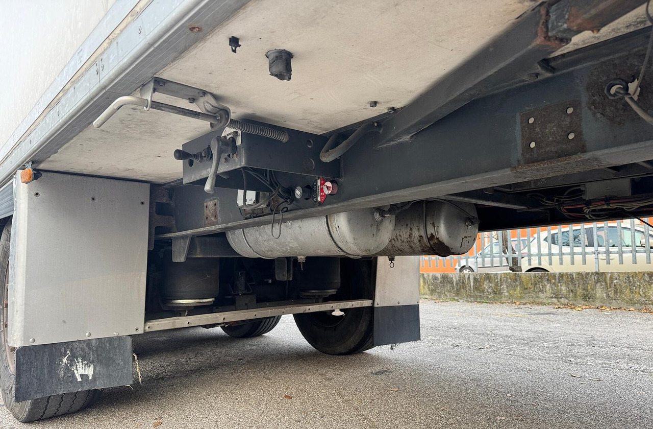 SEMIRIMORCHIO FRIGO CHEREAU - Полуприколка ладилник: слика 5 SEMIRIMORCHIO FRIGO CHEREAU - Полуприколка ладилник: слика 5