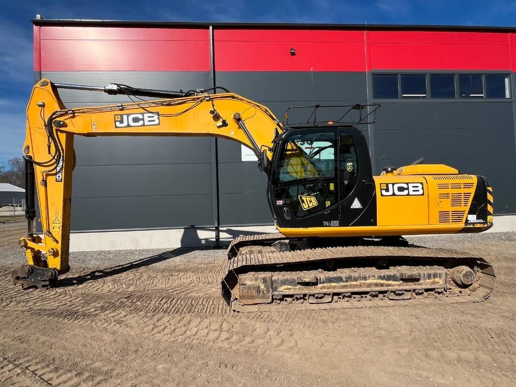 JCB JS 220 LC - Багер гасеничар: слика 2 JCB JS 220 LC - Багер гасеничар: слика 2