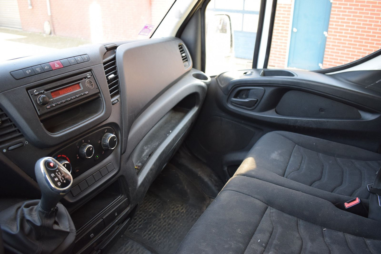 Товарно комбе Iveco Daily 35C17 3,0 Automatik Klima AHK HU bis 12/25: слика 17