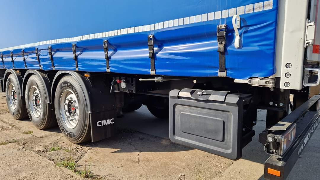 CIMC - Полуприколка со церада: слика 2 CIMC - Полуприколка со церада: слика 2
