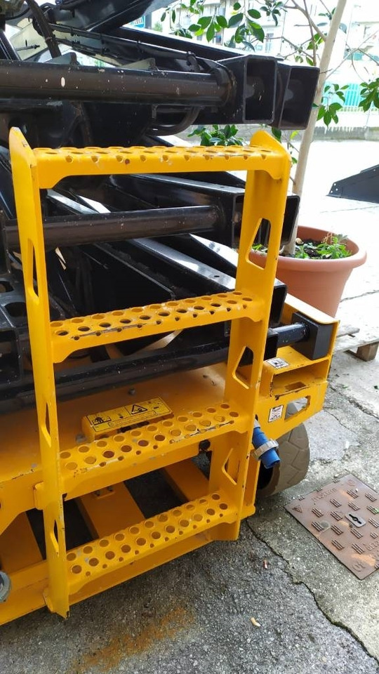 JCB S4550E - Кревач ножица: слика 3 JCB S4550E - Кревач ножица: слика 3