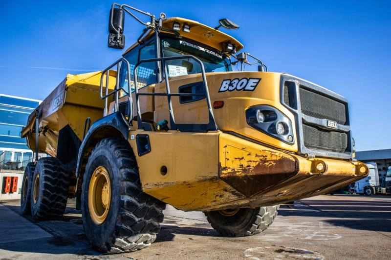 Bell B30E - DUMPER - Голем истоварувач/ Камион за камења: слика 4 Bell B30E - DUMPER - Голем истоварувач/ Камион за камења: слика 4