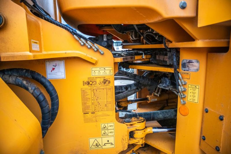 Натоварувач на тркала Hyundai HL955XT: слика 6
