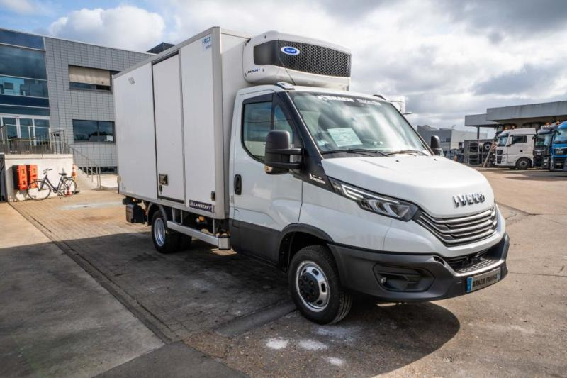 Iveco DAILY 35C180 HI MATIC+CARRIER XERIOS 5+ DHOLLANDIA - Комбе ладилник: слика 2 Iveco DAILY 35C180 HI MATIC+CARRIER XERIOS 5+ DHOLLANDIA - Комбе ладилник: слика 2