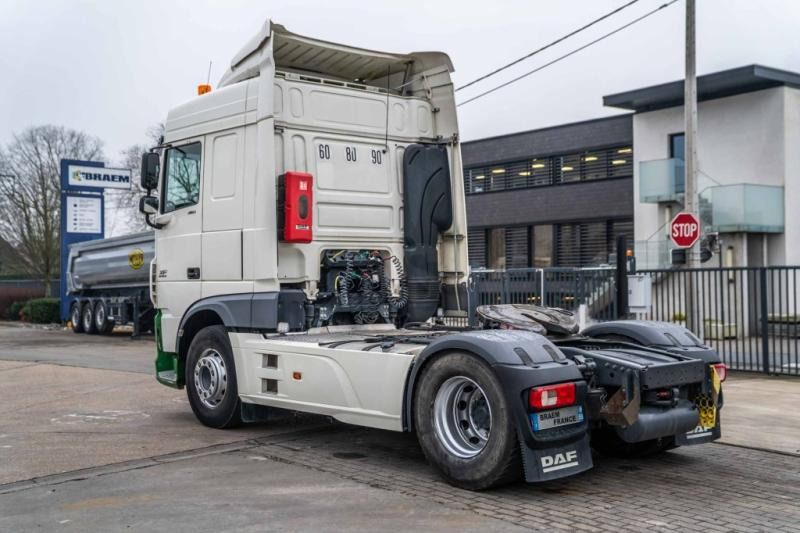 DAF XF 460 + HYDRAULIQUE (50Ton) - Камион влекач: слика 5 DAF XF 460 + HYDRAULIQUE (50Ton) - Камион влекач: слика 5