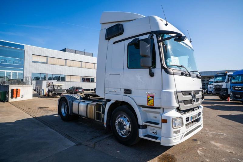 Камион влекач Mercedes ACTROS 1844 LS-MP3+VOITH: слика 1