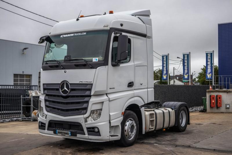 Mercedes ACTROS 1845 LS - Камион влекач: слика 1 Mercedes ACTROS 1845 LS - Камион влекач: слика 1
