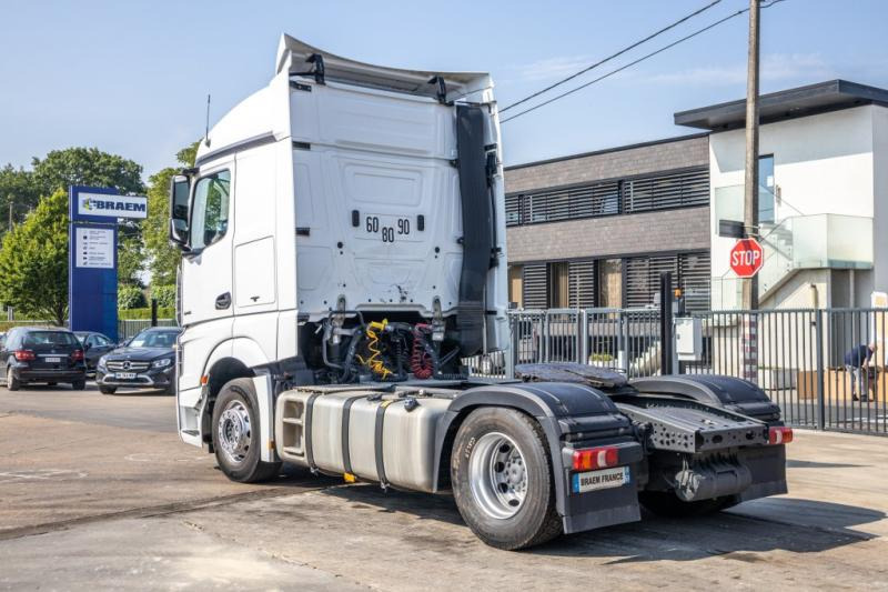 Mercedes ACTROS 1845 LS - Камион влекач: слика 4 Mercedes ACTROS 1845 LS - Камион влекач: слика 4