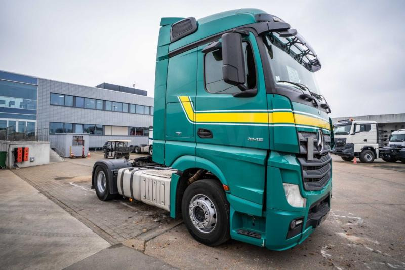 Mercedes ACTROS 1845 LS - Камион влекач: слика 2 Mercedes ACTROS 1845 LS - Камион влекач: слика 2