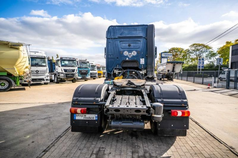 Mercedes AROCS 1843 LS ( NO ACTROS)+BIG AXLE +HYDR. - Камион влекач: слика 5 Mercedes AROCS 1843 LS ( NO ACTROS)+BIG AXLE +HYDR. - Камион влекач: слика 5