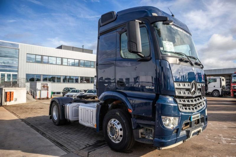 Mercedes AROCS 1843 LS ( NO ACTROS) +HYDRAULIQUE - Камион влекач: слика 2 Mercedes AROCS 1843 LS ( NO ACTROS) +HYDRAULIQUE - Камион влекач: слика 2