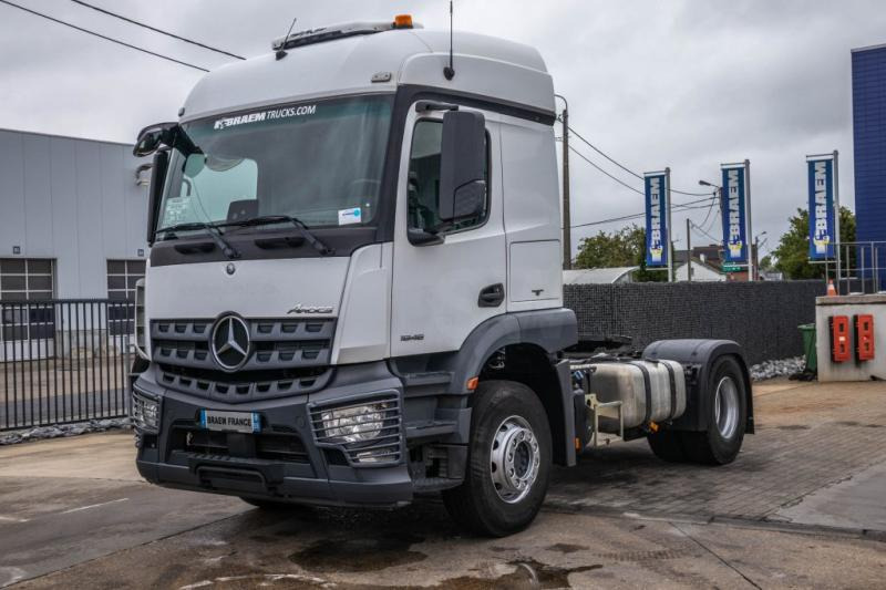 Mercedes AROCS 1846 LS (No Actros) - Камион влекач: слика 1 Mercedes AROCS 1846 LS (No Actros) - Камион влекач: слика 1