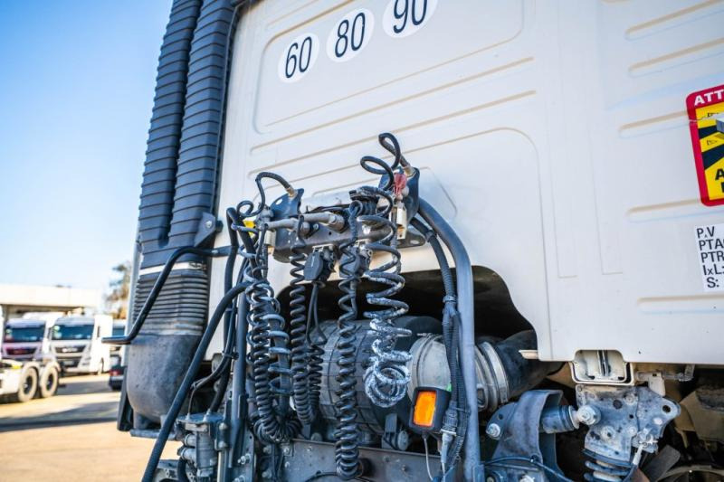 Volvo FMX 460 GLOB + HYDR - Камион влекач: слика 5 Volvo FMX 460 GLOB + HYDR - Камион влекач: слика 5