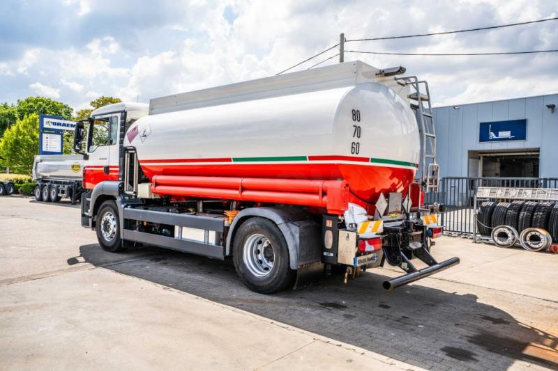 MAN TGS 18.400 BL+MAGYAR 13.500L / 5 COMP - Камион цистерна: слика 5 MAN TGS 18.400 BL+MAGYAR 13.500L / 5 COMP - Камион цистерна: слика 5