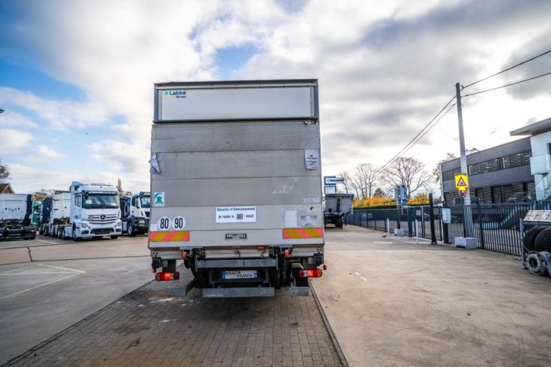 Renault D12 210 DXI // HAYON DHOLLANDIA - Камион сандучар: слика 4 Renault D12 210 DXI // HAYON DHOLLANDIA - Камион сандучар: слика 4