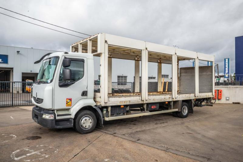 Renault MIDLUM 180 DXI (12 T) - Камион со церада: слика 1 Renault MIDLUM 180 DXI (12 T) - Камион со церада: слика 1