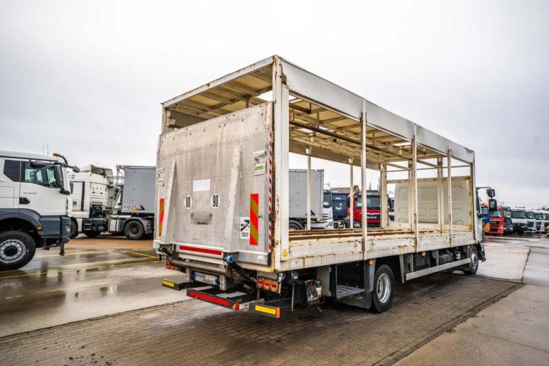 Renault MIDLUM 180 DXI (12 T) - Камион со церада: слика 4 Renault MIDLUM 180 DXI (12 T) - Камион со церада: слика 4