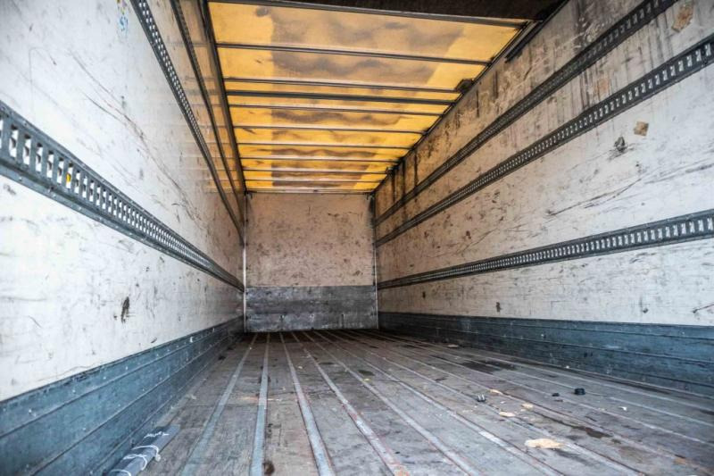 Renault MIDLUM 270 DXI (18t.)+DHOLLANDIA 2T. - Камион сандучар: слика 5 Renault MIDLUM 270 DXI (18t.)+DHOLLANDIA 2T. - Камион сандучар: слика 5