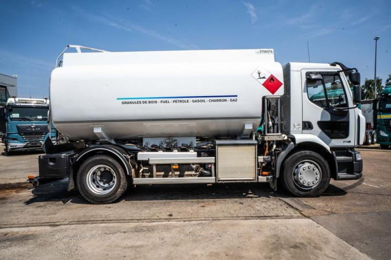 Renault MIDLUM 270 DXI + STOKOTA 14000L /4 COMP - Камион цистерна: слика 3 Renault MIDLUM 270 DXI + STOKOTA 14000L /4 COMP - Камион цистерна: слика 3