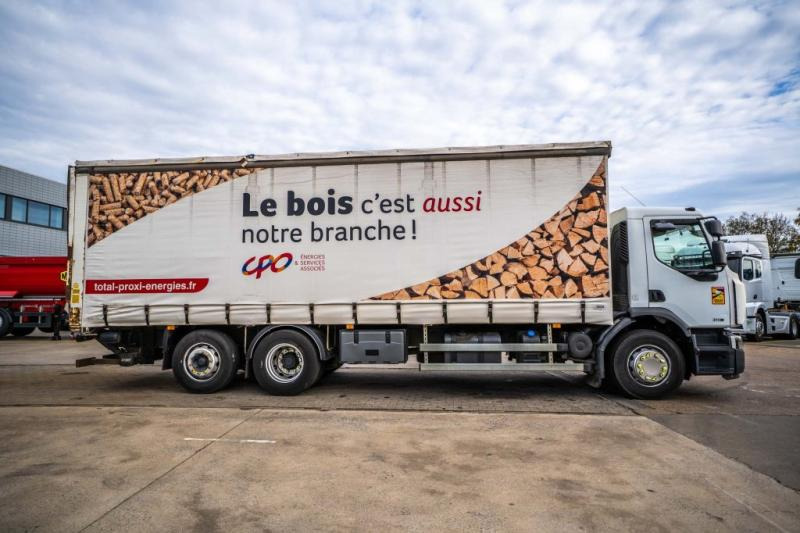 Renault PREMIUM 310 6X2 + Palfinger 2.5T - Камион со церада: слика 3 Renault PREMIUM 310 6X2 + Palfinger 2.5T - Камион со церада: слика 3