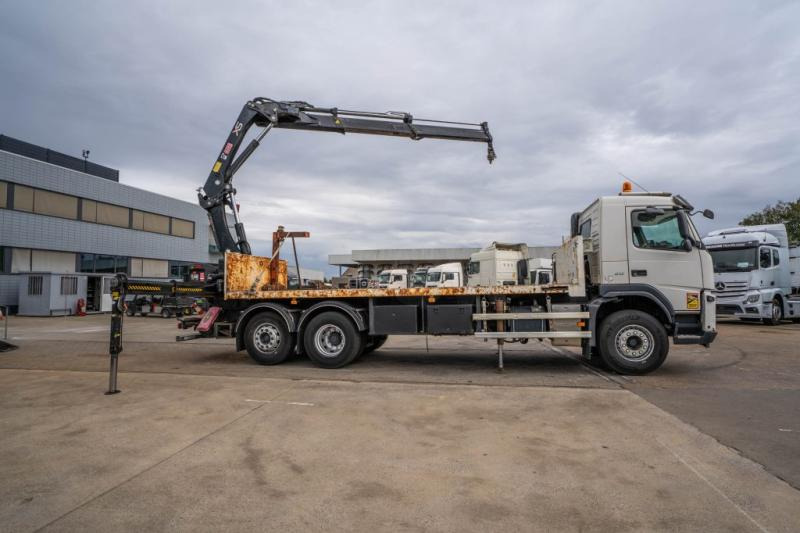 Volvo FM 410 DXI -6X2+HIAB 24 T/m/2x - Камион со платформа, Камион со кран: слика 3 Volvo FM 410 DXI -6X2+HIAB 24 T/m/2x - Камион со платформа, Камион со кран: слика 3
