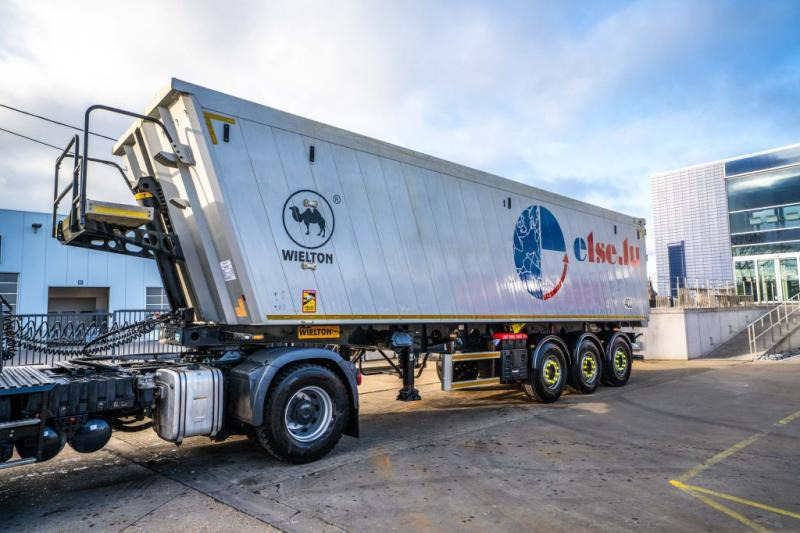 Wielton WIELTON-ALU-52M2(GRAIN/CEREALIERE/GETREIDE) - Кипер полуприколка: слика 1 Wielton WIELTON-ALU-52M2(GRAIN/CEREALIERE/GETREIDE) - Кипер полуприколка: слика 1