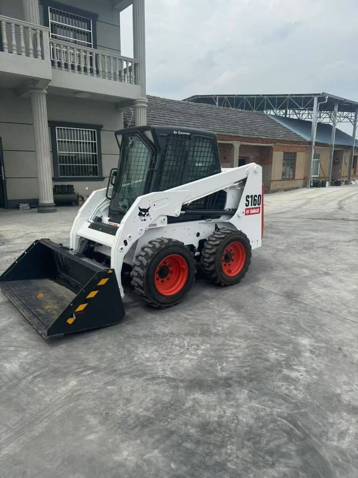 Bobcat S 160 - Компактен натоварувач: слика 5 Bobcat S 160 - Компактен натоварувач: слика 5