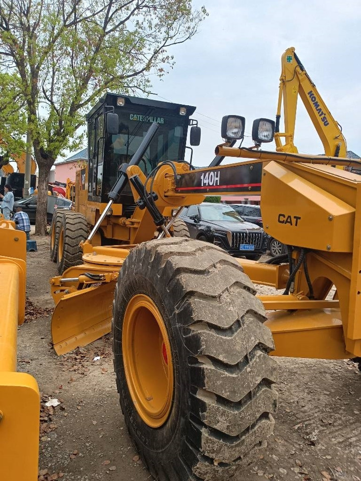 CAT 140 - Багер гасеничар: слика 4 CAT 140 - Багер гасеничар: слика 4