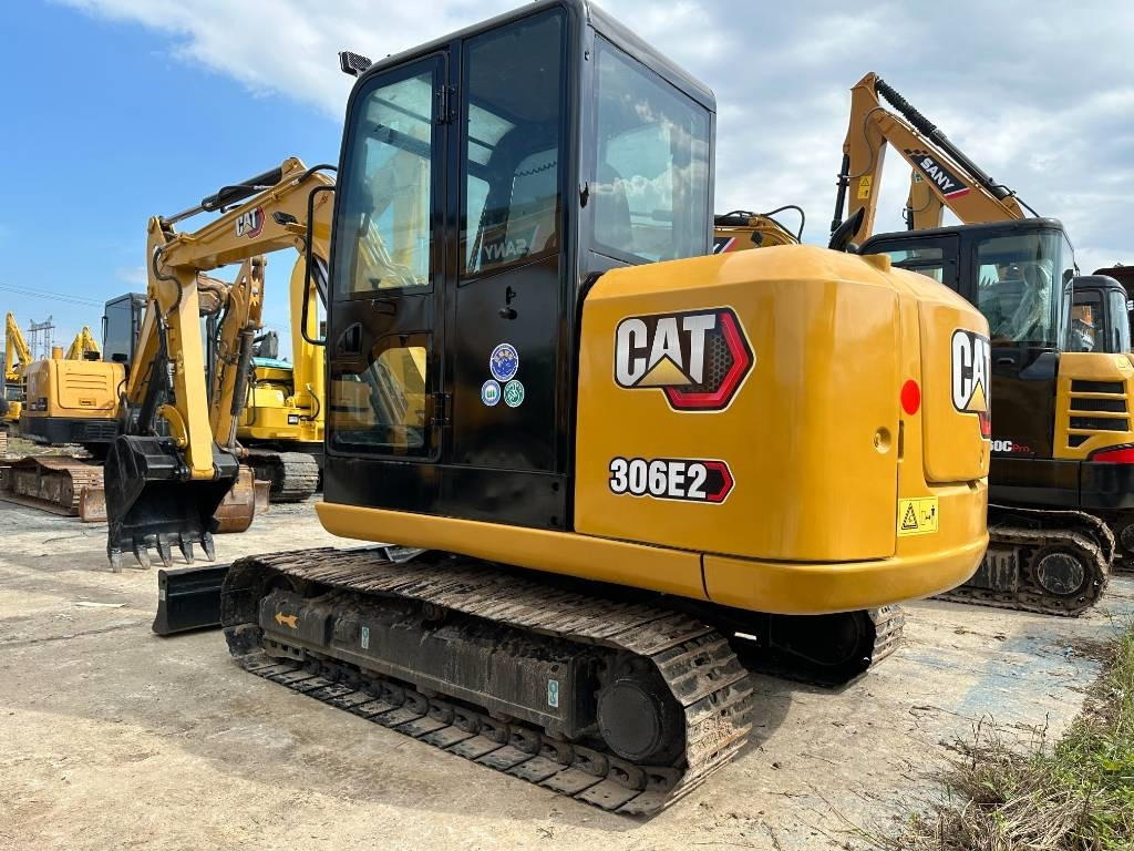 CAT 306E2 - Мини багер: слика 2 CAT 306E2 - Мини багер: слика 2