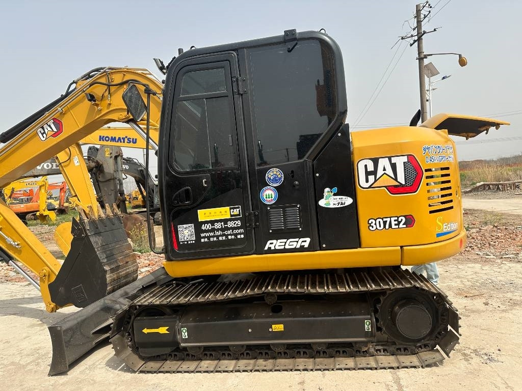 CAT 307E2 - Мини багер: слика 2 CAT 307E2 - Мини багер: слика 2