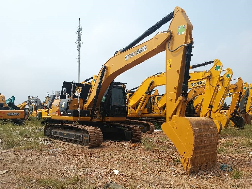 CAT 323D2 - Багер гасеничар: слика 3 CAT 323D2 - Багер гасеничар: слика 3
