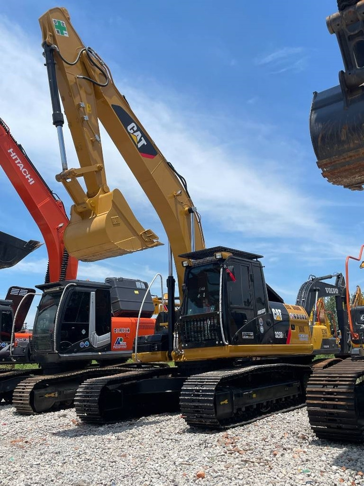 CAT 323D2 - Багер гасеничар: слика 2 CAT 323D2 - Багер гасеничар: слика 2