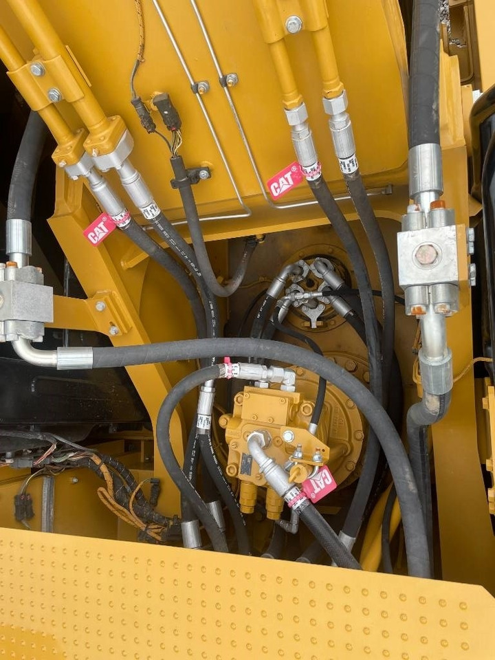 CAT 330GC - Багер гасеничар: слика 4 CAT 330GC - Багер гасеничар: слика 4