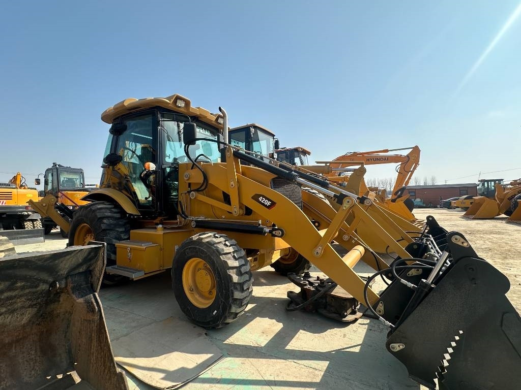 CAT 420 F - Багер гасеничар: слика 1 CAT 420 F - Багер гасеничар: слика 1