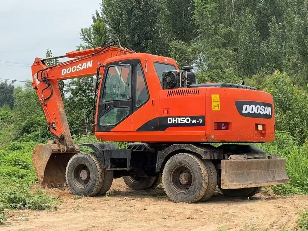 Doosan DH 150 W-7 - Багер на тркала: слика 3 Doosan DH 150 W-7 - Багер на тркала: слика 3