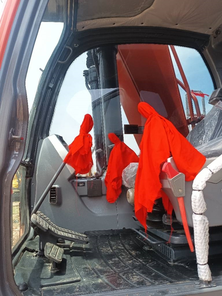 Doosan DX 300 - Багер гасеничар: слика 5 Doosan DX 300 - Багер гасеничар: слика 5