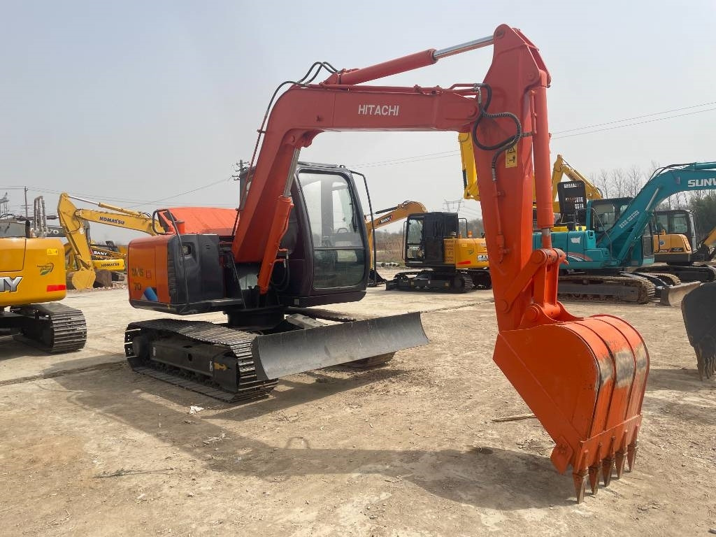 Hitachi ZX 70 - Багер гасеничар: слика 3 Hitachi ZX 70 - Багер гасеничар: слика 3